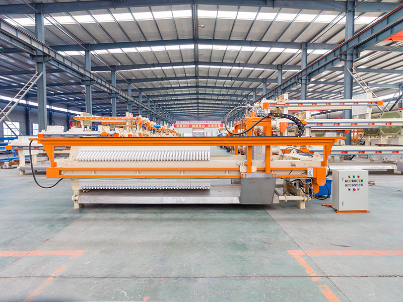 Automatic filter press