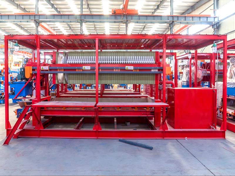 Mobile filter press